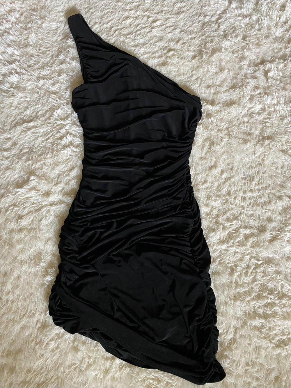 Soprano Black One-Shoulder Ruched Cocktail Dress